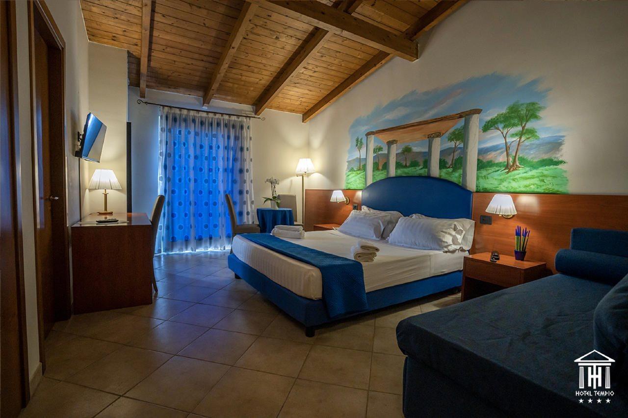 Hotel Tempio Лаго-Патрия Экстерьер фото